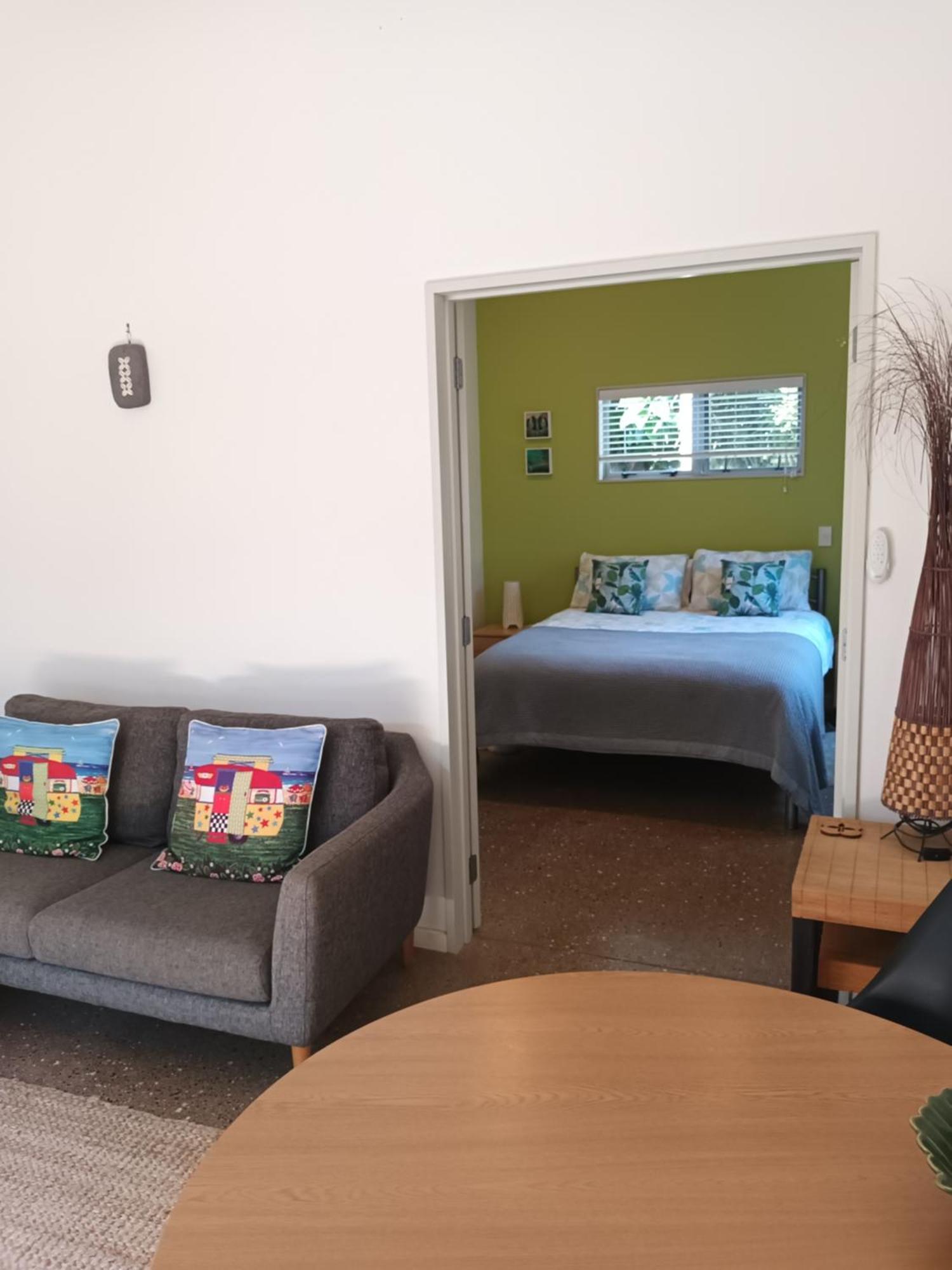 Island Breeze Apartment Oneroa Bagian luar foto